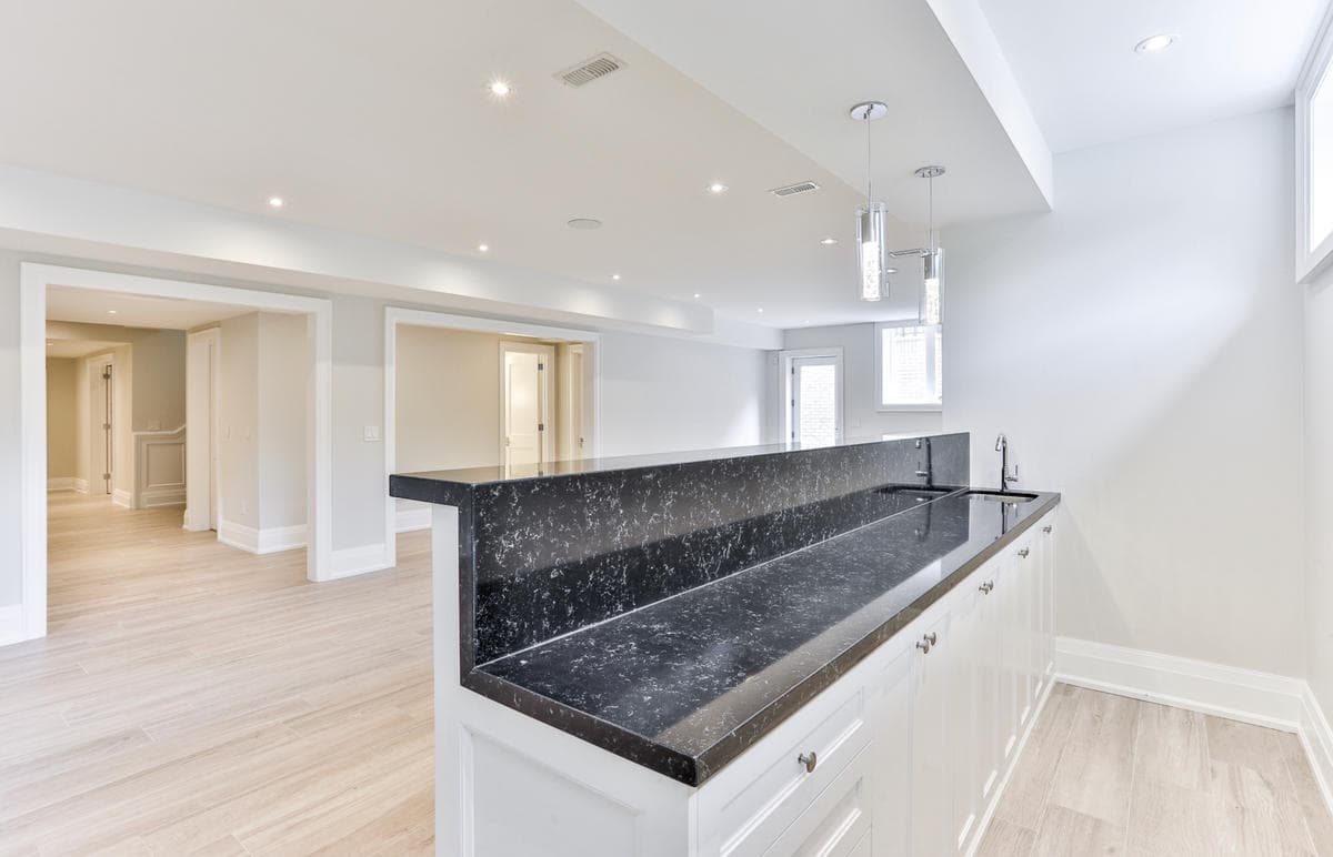 The Granite Bar
